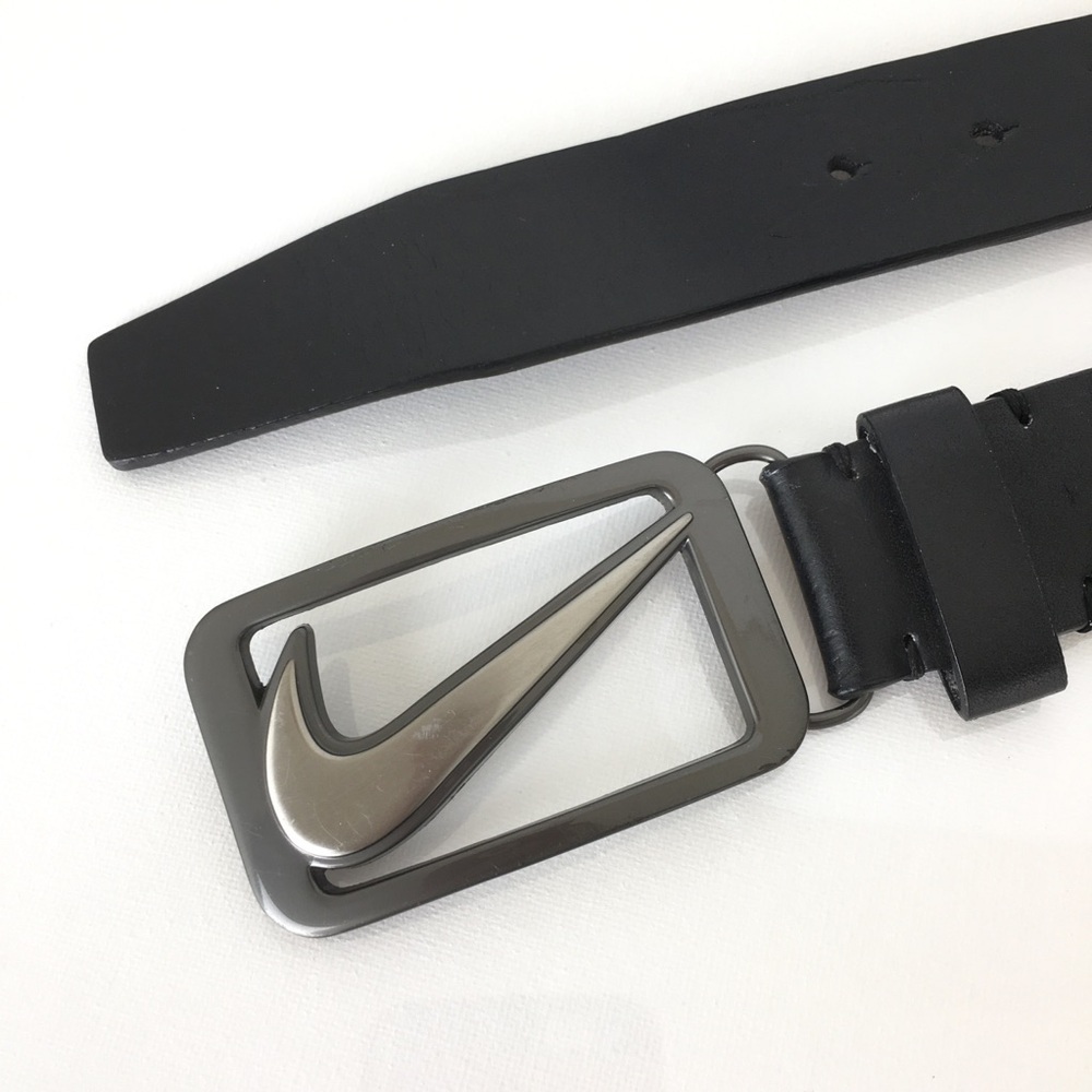 Nike Golf Large Logo Buckle Black Belt Men’s Size 34 Faux Leather - Picture 4 of 9